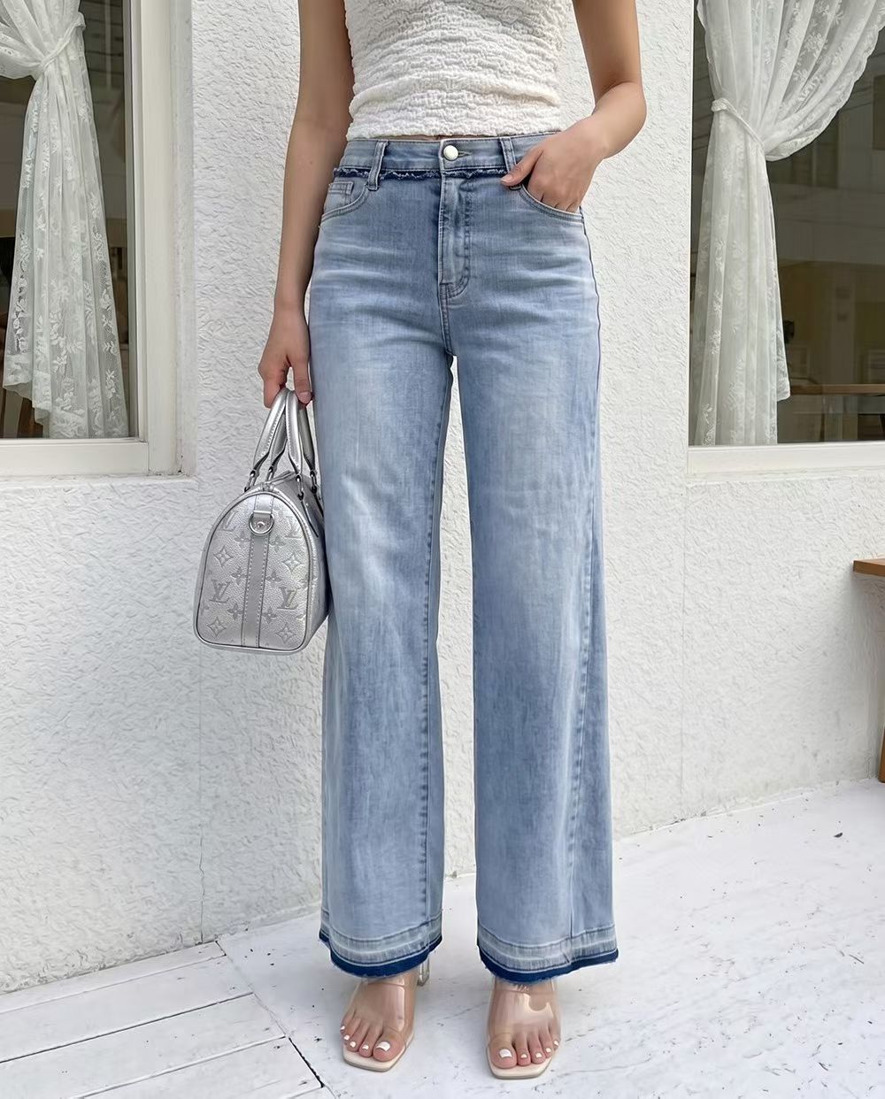 High-Waist Wide-Leg Raw Hem Jeans 💙 Light Wash & Grey. Made in Korea