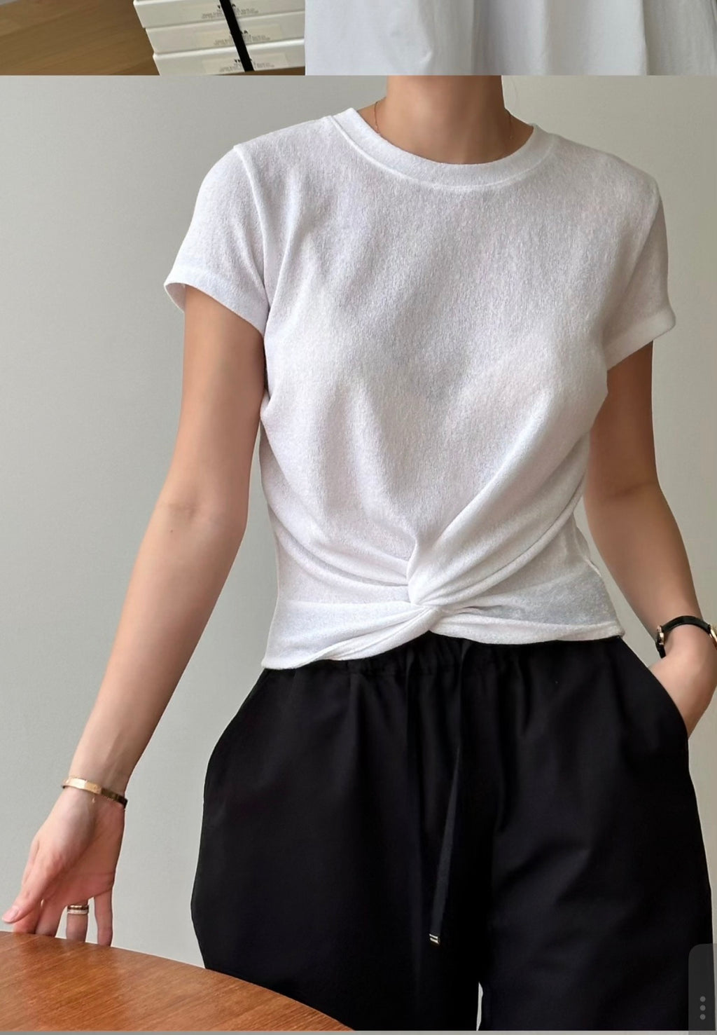 Twist-Front Crop Tee 🤍 Soft Knit Basic