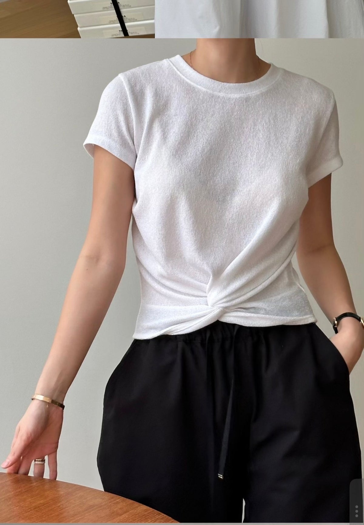 Twist-Front Crop Tee 🤍 Soft Knit Basic